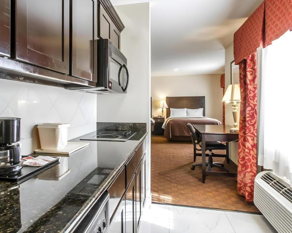 Comfort Inn & Suites Atoka Exteriör bild